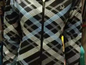 圖 各大知名運動品牌服飾批發 深圳服裝 鞋帽 箱包